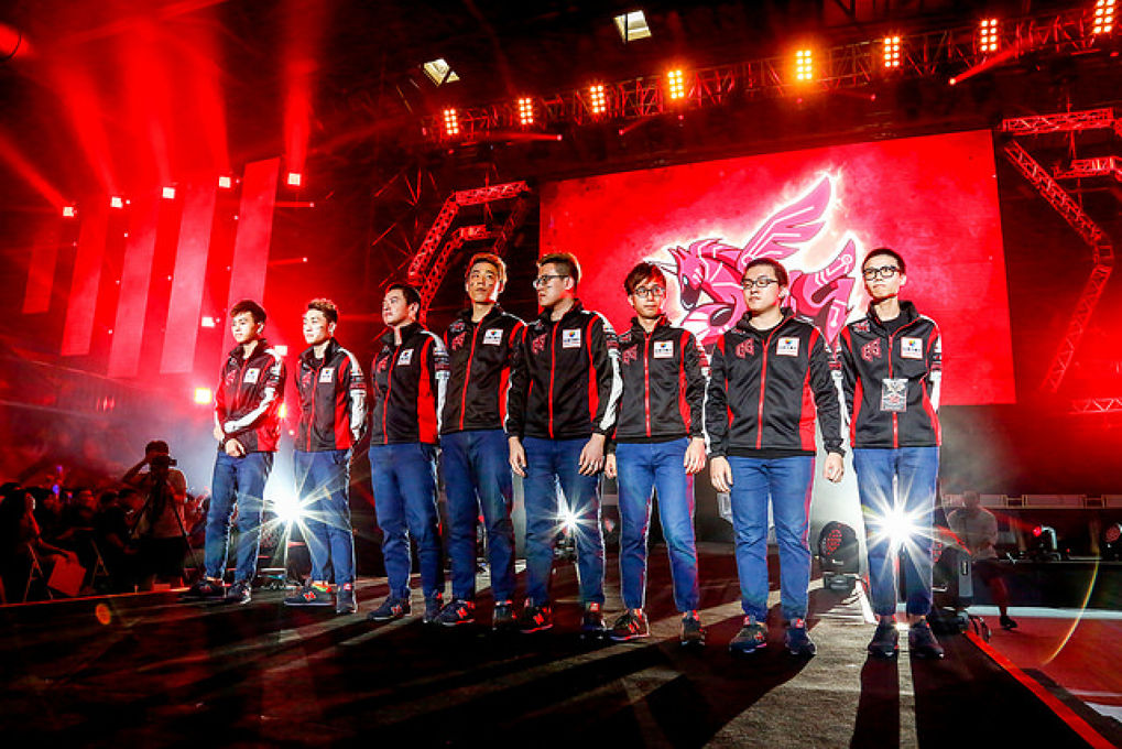 [บทความพิเศษ] League of Legends: World Championship 2016 ปีนี้ทีมไหนคือตัวเต็งที่จะคว้าแชมป์โลกกันนะ!