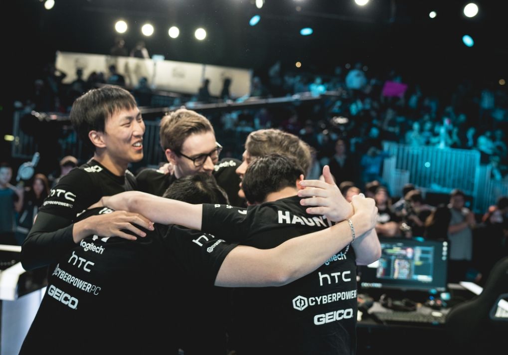 [บทความพิเศษ] League of Legends: World Championship 2016 ปีนี้ทีมไหนคือตัวเต็งที่จะคว้าแชมป์โลกกันนะ!