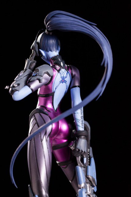 ฟิกเกอร์สไนเปอร์สาวแห่ง Overwatch Widowmaker ส่งตรงจาก Blizzard เลย